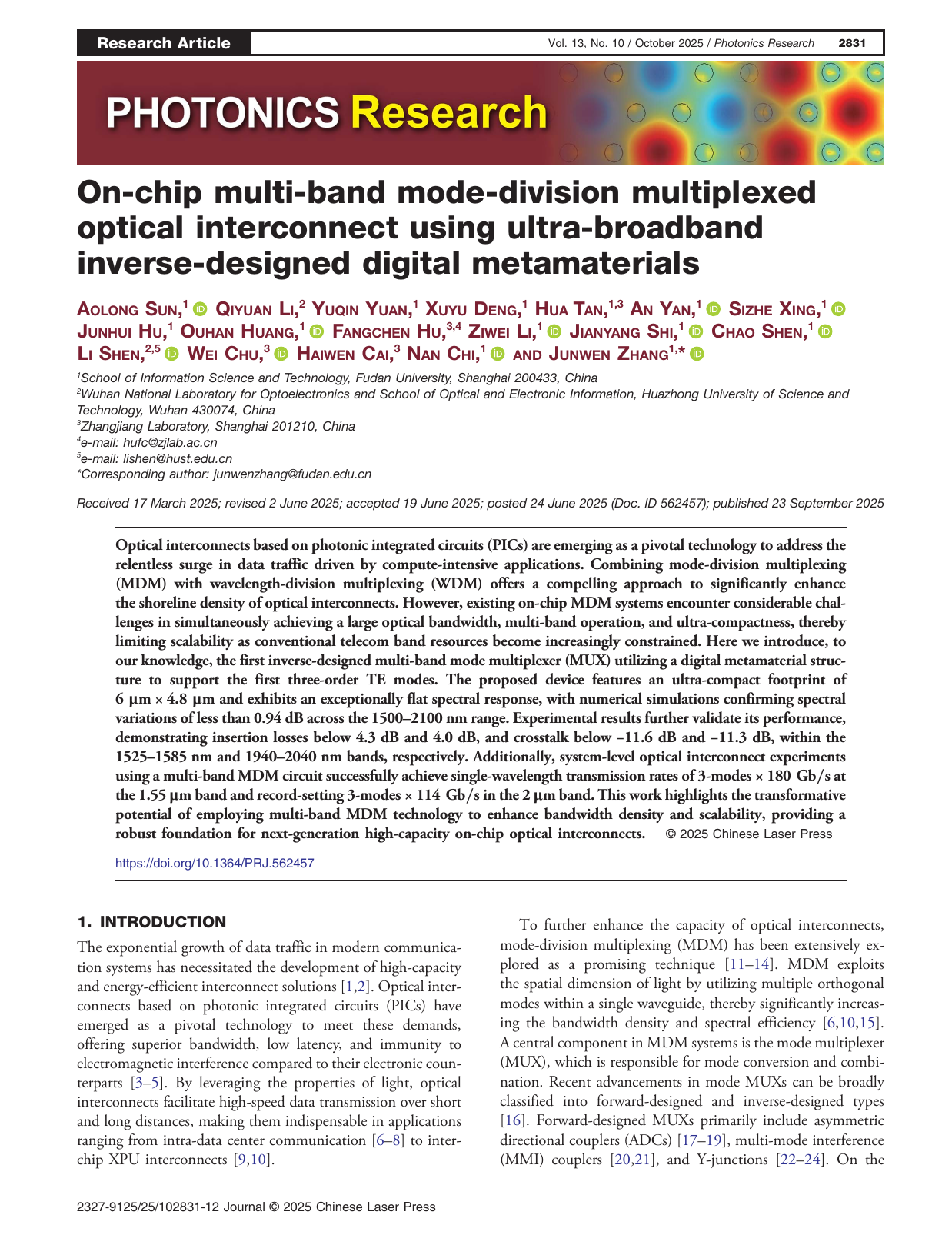 Multi-band MDM optical interconnect